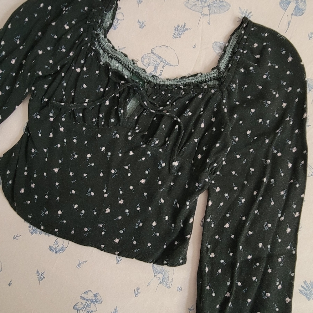 Black Floral Peasant Top